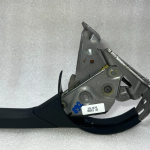 Toyota Yaris P13 oriģināls rokturis rokas bremzes atbrīvošanai 462100D231C2