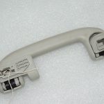 Toyota Yaris RAV4 iekšējais jumta aizmugurējais kreisais rokturis 7461012180B1
