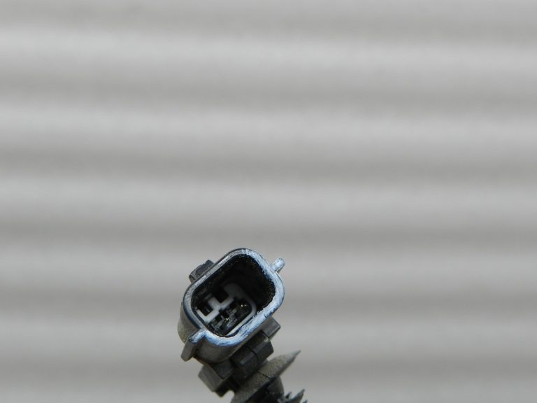 Renault Espace V oriģinālais antenas pastiprinātājs