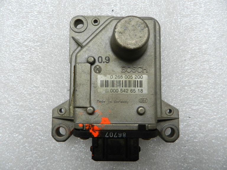 Mercedes-Benz W163 W210 W210 W208 W220 W140 Rotācijas ātruma sensora vadības bloks