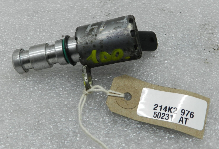 Ford oriģinālais vadības vārsts CM5G-6C880-DA