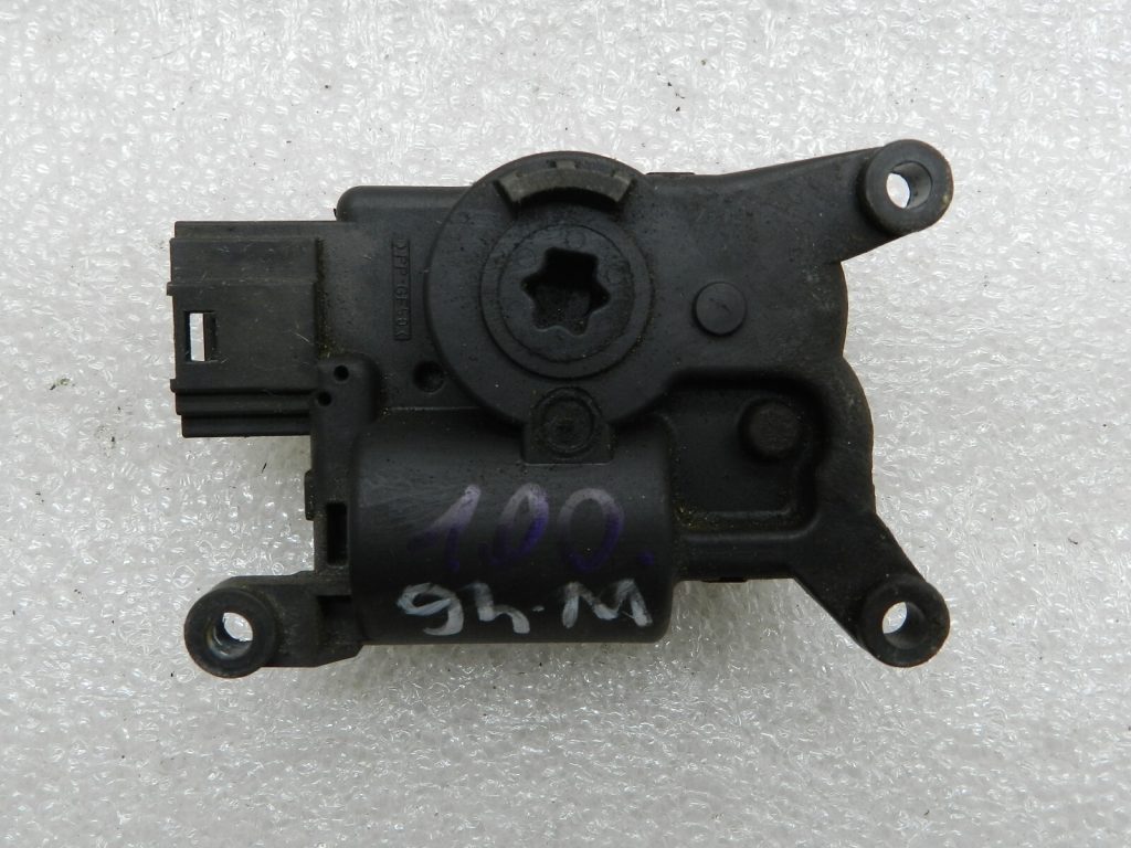 VW Golf original actuator air conditioning heater box