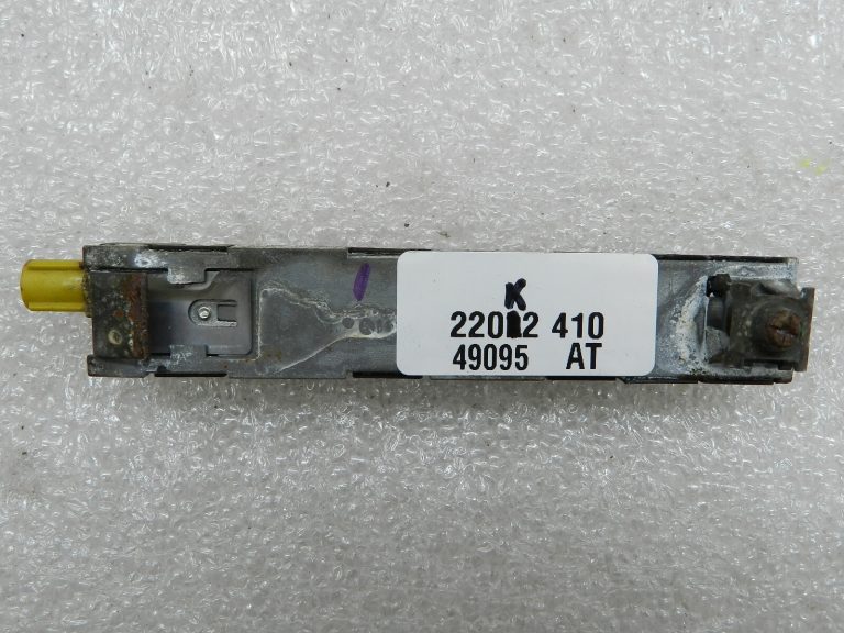 VW Golf oriģinālais antenas antenas pastiprinātājs