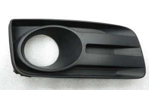 Mazda CX-7 priekšējie labās puses miglas lukturu vāki EG22-50C11