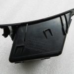 Mercedes C-klases W205 C63 aizmugurējās centrālās konsoles nodalījums A2056800491