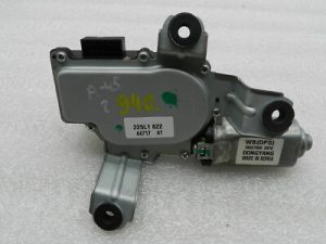 Chevrolet Captiva Oriģinālais aizmugurējā tīrītāja motors 96627058