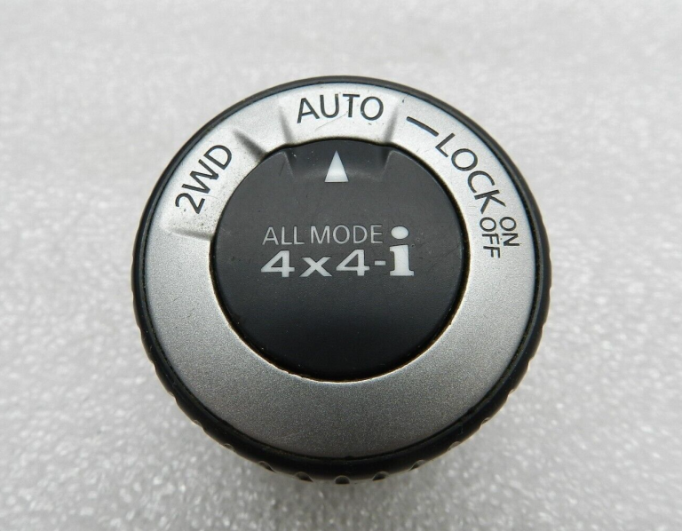 Nissan X-trail T31 oriģinālais vilces kontroles slēdzis 25535JG01B