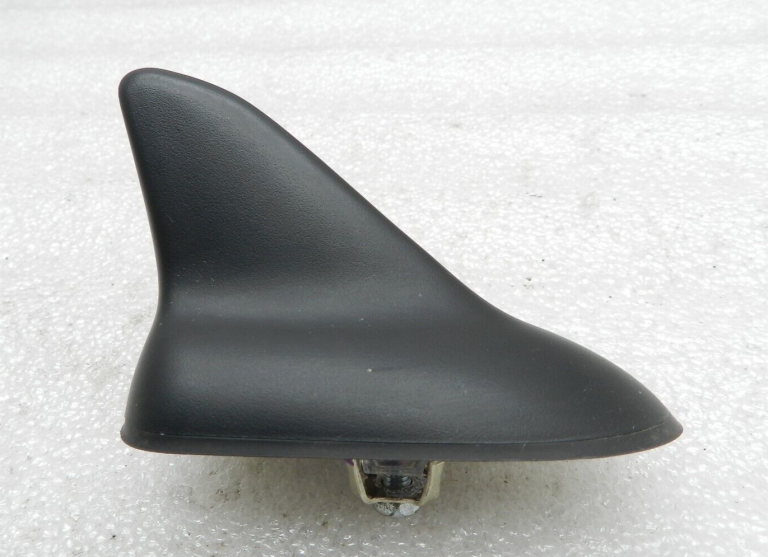 Opel Insignia B oriģinālā jumta antena 39069657