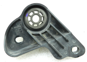 Opel Insignia B oriģinālais radiatora balsts pa kreisi 84012895