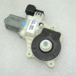 Ford Focus III Logu regulatora motors aizmugurējais kreisais 1870554 6CP1-14553-K3C