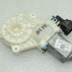 Ford Focus III Logu regulatora motors aizmugurējais kreisais 1870554 6CP1-14553-K3C