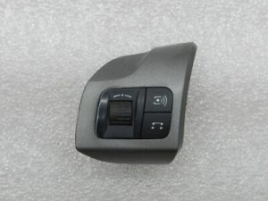 Opel Zafira B oriģinālā slēdža poga stūres kreisajā pusē