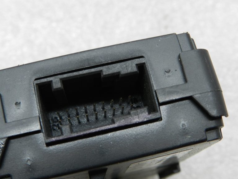 Citroen C5 oriģinālais riepu spiediena kontroles bloks