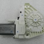 VW Scharan 7N Seat Audi oriģināls logu regulatora motors priekšējais kreisais 8K095980802B