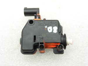 BMW F20 F21 F22 F87 F30 original actuator opener fuel filler flap 7270792