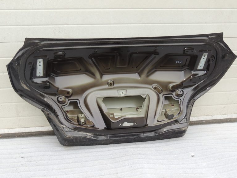 Peugeot 508 I Aizmugurējās durvis KDM – GUARANJA BRŪNS KRĀSU LAKSA 8606A8