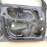Chevrolet Captiva Facelift Priekšējās kreisās durvis Priekšējās kreisās durvis Krāsa GAR Carbon Blac