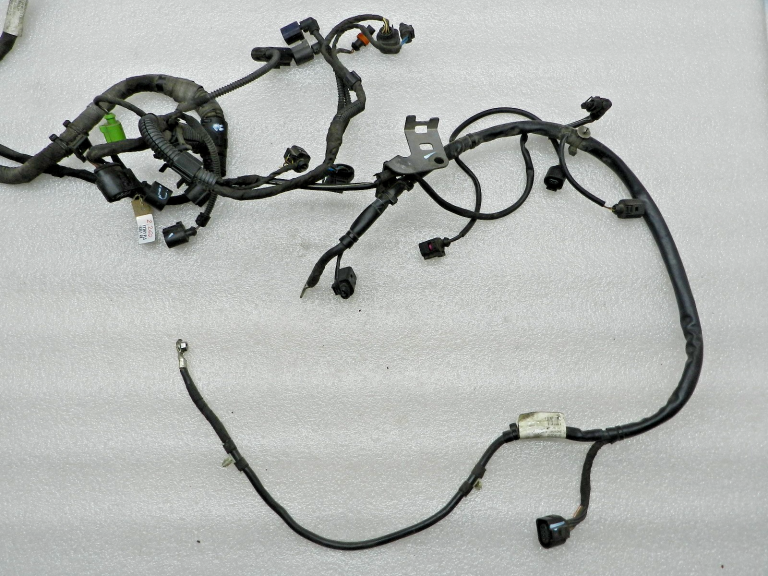 VW Tiguan oriģinālā motora elektroinstalācijas instalācija