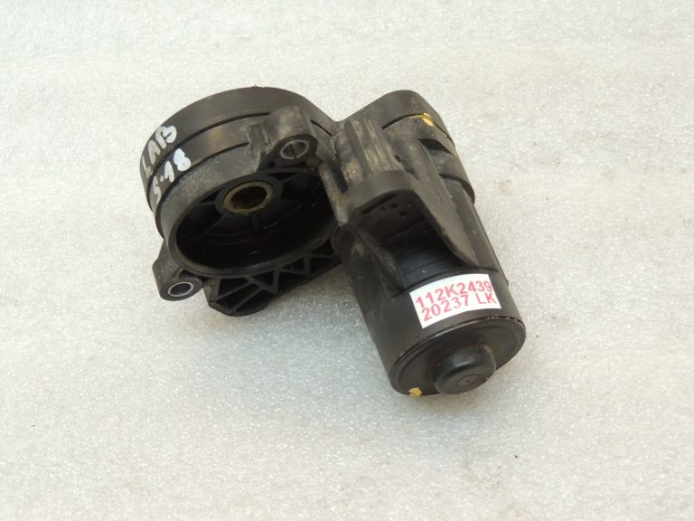 Škoda Superb III 3V 4×4 rokas bremzes servomotors, labais 3Q0615406J 3Q0998281A
