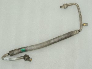 Suzuki Swift I air conditioning hose air conditioning pipe 95720-79J00