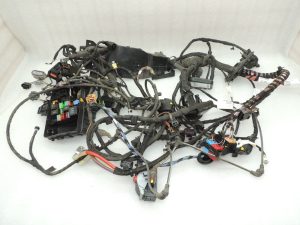 OEM Seat Cupra Leon KL8 1.5TSIC motora instalācija ar defektu