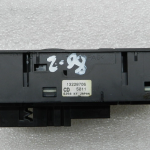 Opel Zafira B oriģinālais elektrisko logu slēdzis 13228706