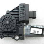 Opel Zafira B Oriģināls elektrisko logu motors priekšējais labais 13132435