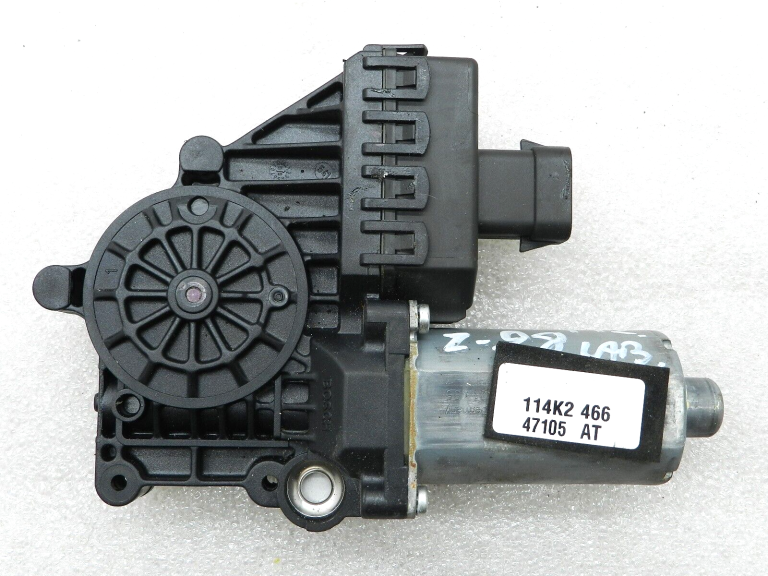Opel Zafira B Oriģināls elektrisko logu motors priekšējais labais 13132435