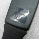 Opel Zafira B Oriģinālā priekšējās drošības jostas sprādze pa labi 93186290