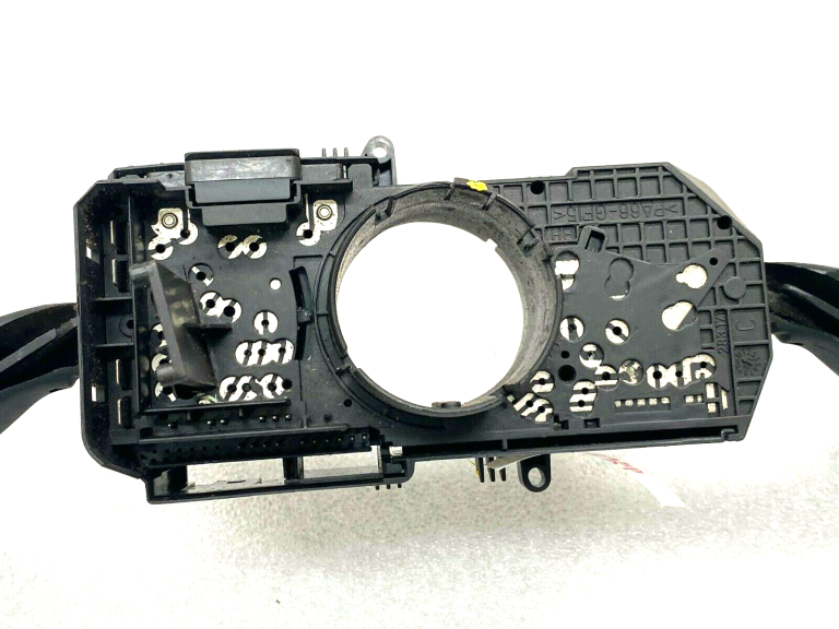 VW Polo stūres kolonnas slēdzis 6q0953503ad