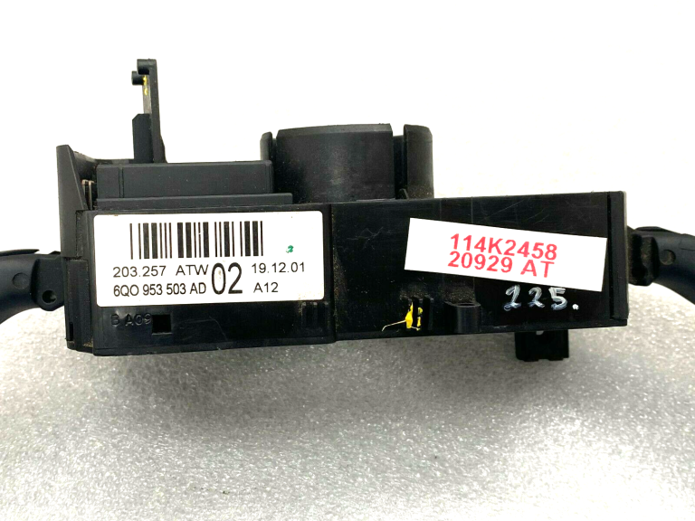 VW Polo stūres kolonnas slēdzis 6q0953503ad