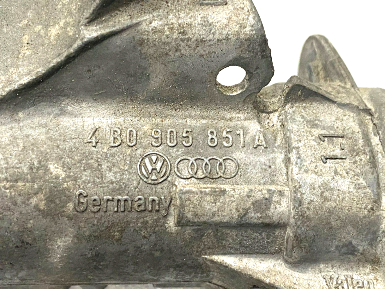WV Audi aizdedzes slēdzene 4b0905851a