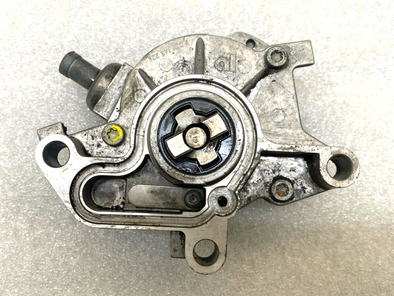 VW Skoda Audi vakuuma sūknis Vakuuma sūknis 038145101b