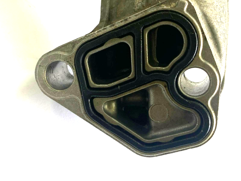 VW eļļas filtra uzgalis 03d115403d