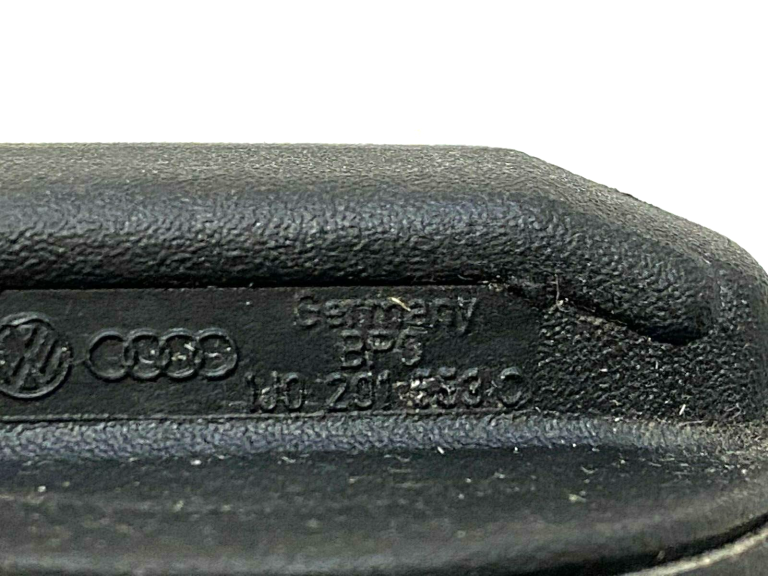 Oriģināls VW degvielas uzpildes vāciņa slēdzene 1j0201553c