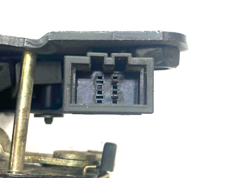Skoda aizmugurējo durvju slēdzene 1u6827501c