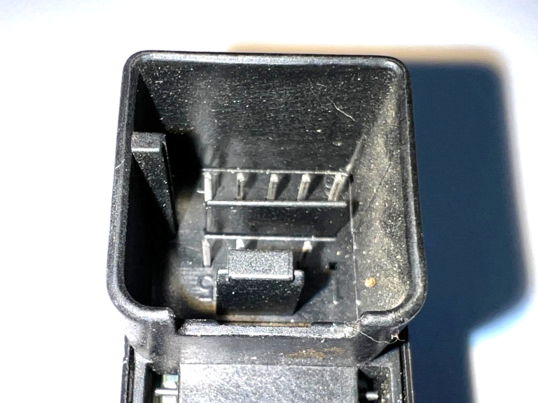 VW rokas bremzes slēdzis stāvbremzes poga 3c0927225b