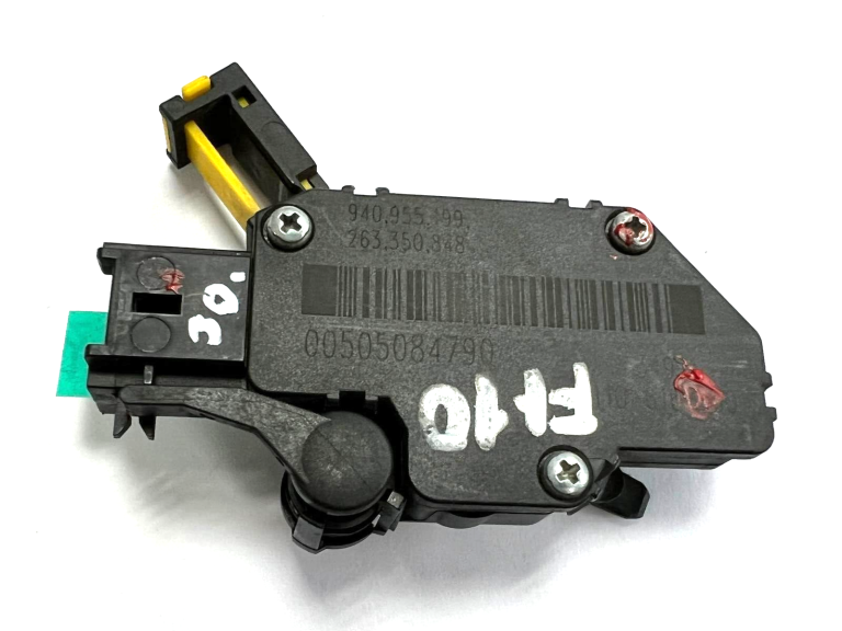 Fiat Opel Peugeot Sajūga slēdzis Sajūga slēdzis 50508479