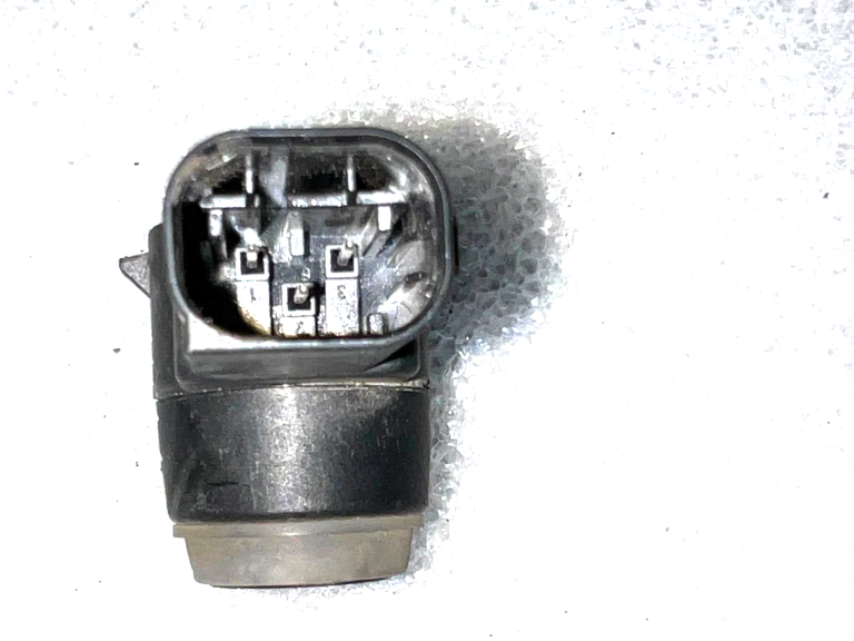 Oriģinālais Citroen C4 stāvvietas palīgs PDC sensors 6590CK 1611735580
