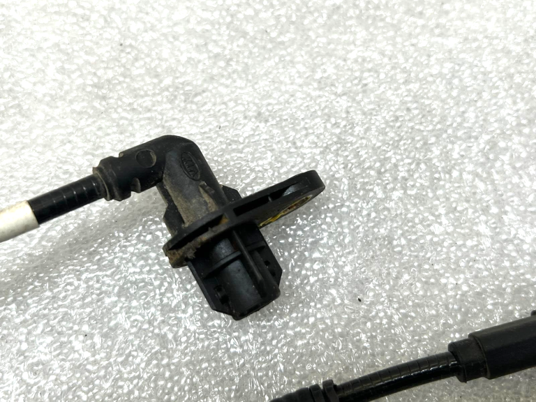 Hyundai i20 GB 14-20 ABS sensors priekšējais kreisais labais oriģināls 59810c8000