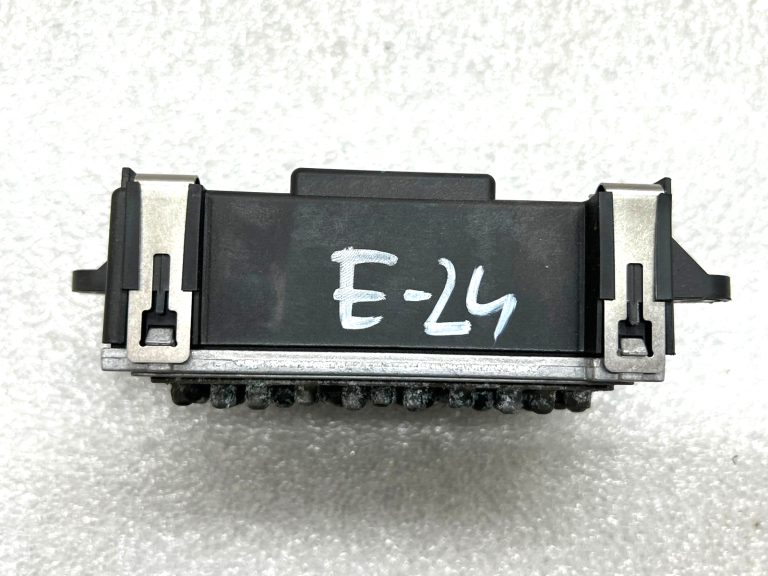 Citroen C4 Picasso 06-10 Izplūdes gāze pēc 9654652480 6441W9
