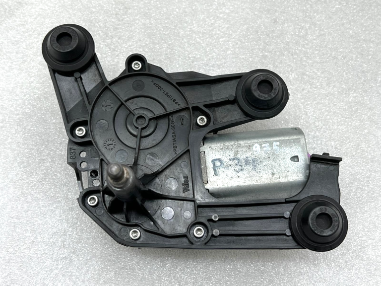 Peugeot 308 3008 5008 Citroen C4 DS4 DS5 Aizmugurējā tīrītāja motors 64057JQ 9680477480