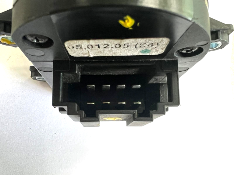 VW Passat vadītāja sānu priekšējo sēdekļu regulatora vadība 3c0959778