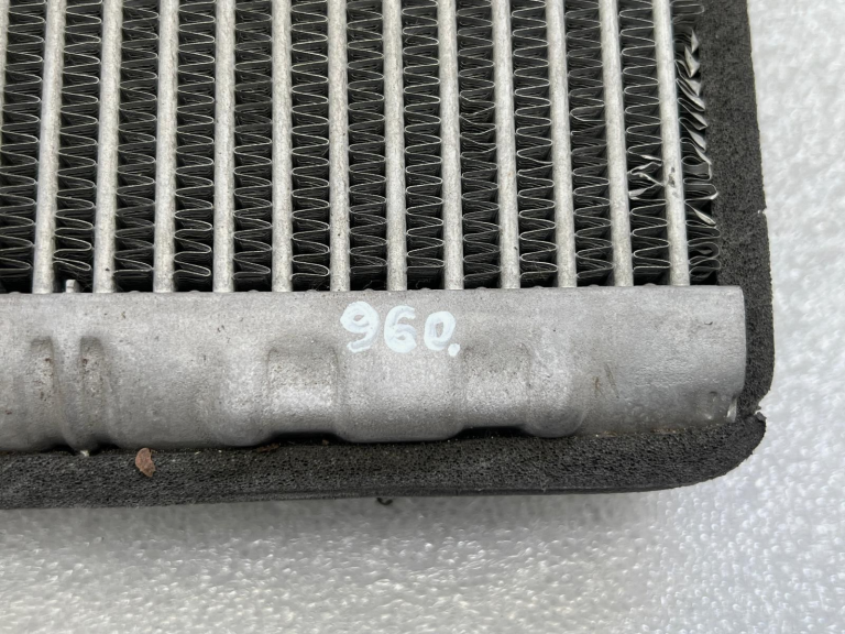 Skoda sēdekļa gaisa kondicioniera radiators u6217001