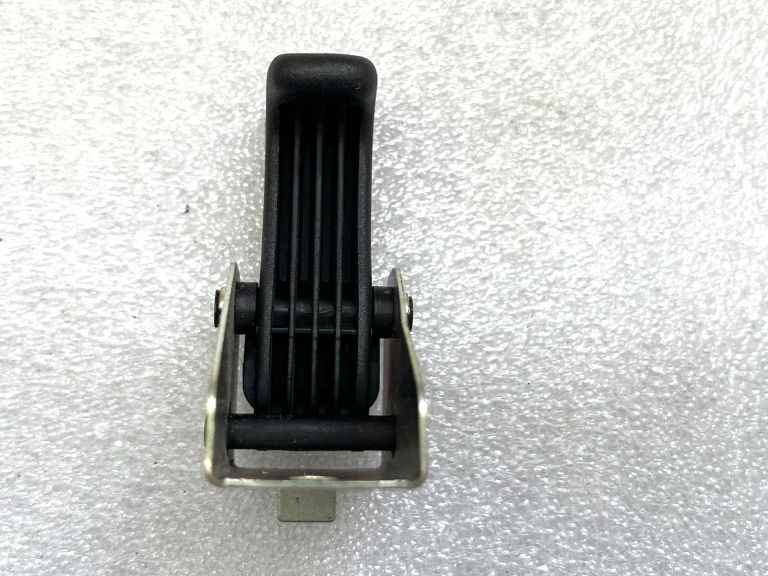 Skoda āķa bagāžnieks 1z9867615a