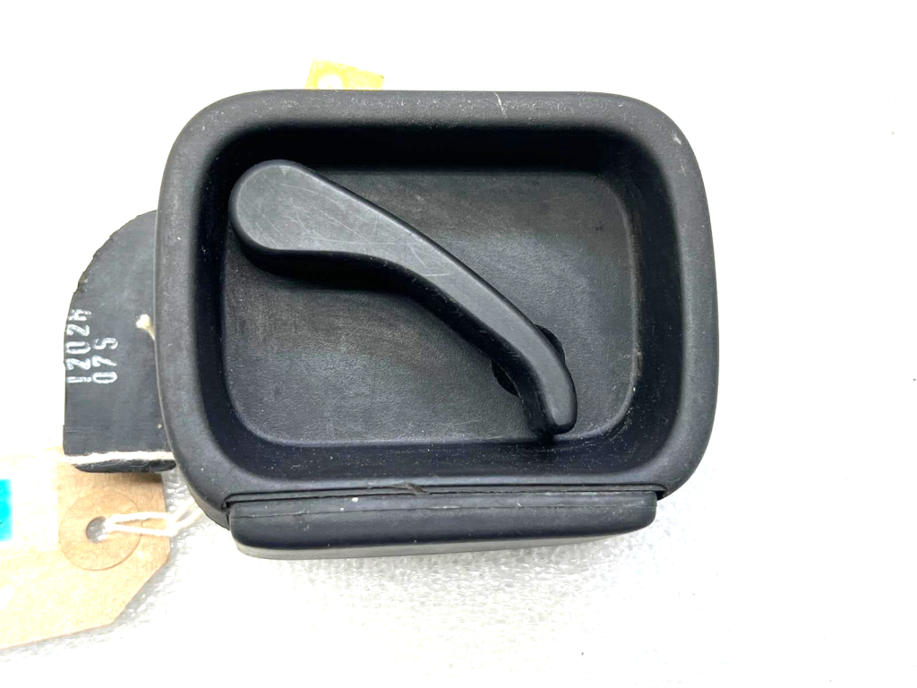 VW bagāžnieka vāka slēdzene 2k0827185