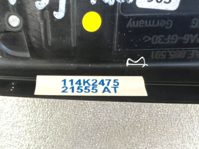 VW Aizmugurējā sēdekļa atzveltnes atbrīvošana 3ae885591