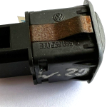 VW degvielas uzpildes vāka slēdzis 3b0959833