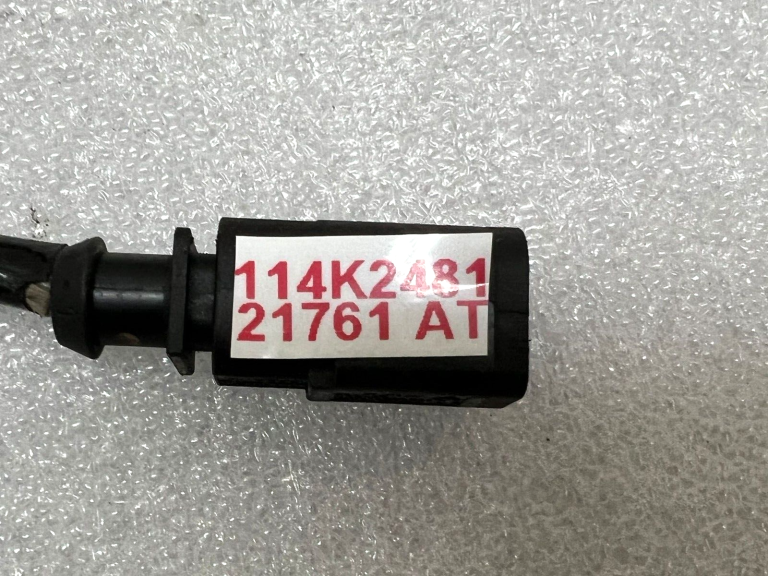 VW Skoda izplūdes gāzu temperatūras sensors 04l906088bd