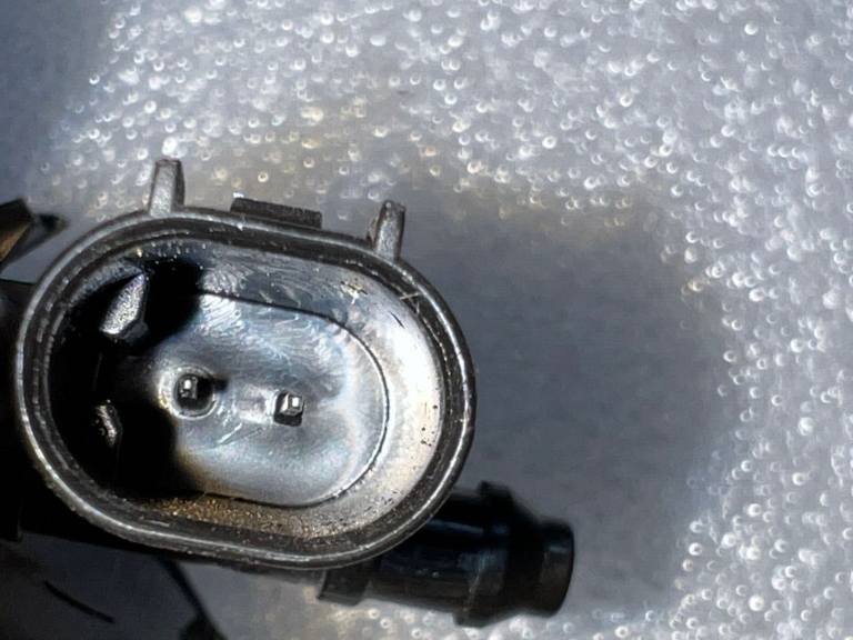 Audi smidzinātāja sprausla tīrītājs ūdens smidzinātāja sprausla ventilatora sprausla karstumizturīga 4g0955988a